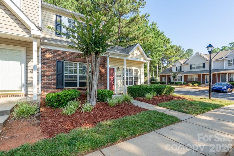 6491 Saint Bernard Way, Charlotte, NC 28269