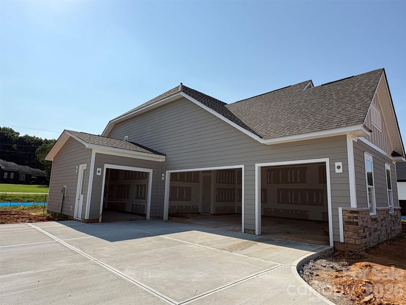 11012 Tyler Brook Ln #OAK0037, Mint Hill, NC 28227