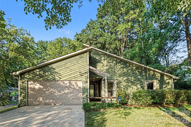 243 Vista Grande Cir, Charlotte, NC 28226
