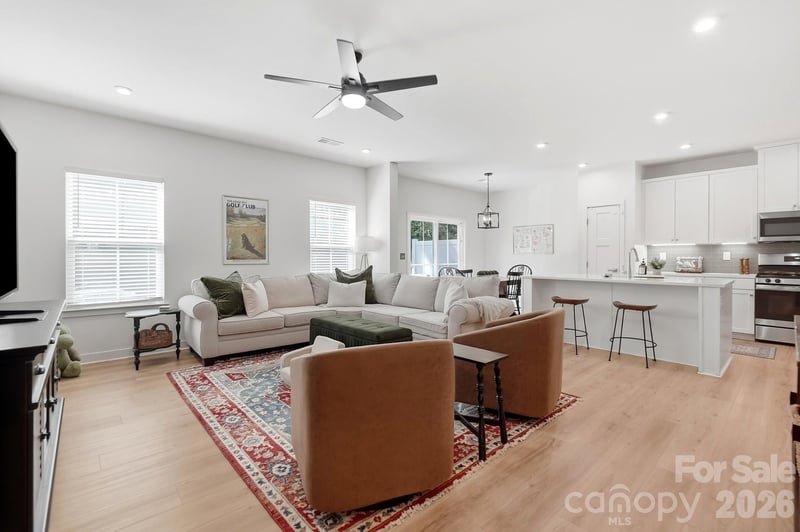 6315 Ashton Park Dr, Denver, NC 28037