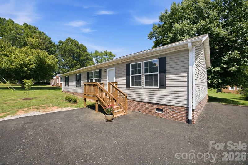 988 Mount Ulla Hw, Mooresville, NC 28115