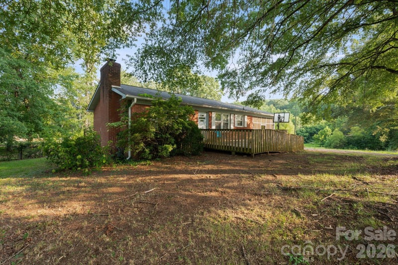 389 Midway Lake Rd, Mooresville, NC 28115