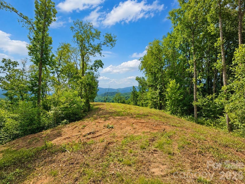 275 Sorrells Cove Rd #C1, Waynesville, NC 28786