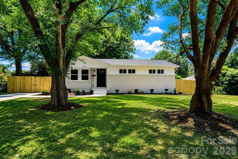 2513 Westgrove Dr, Charlotte, NC 28208