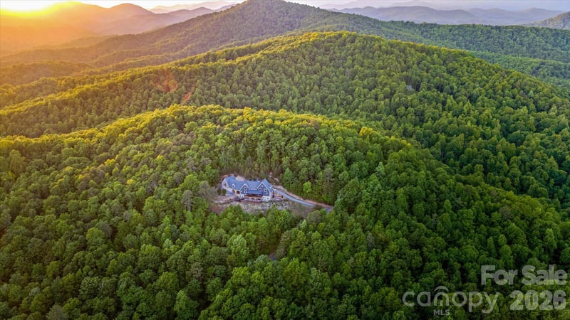 92 Bird Creek Estates Rd, Black Mountain, NC 28711