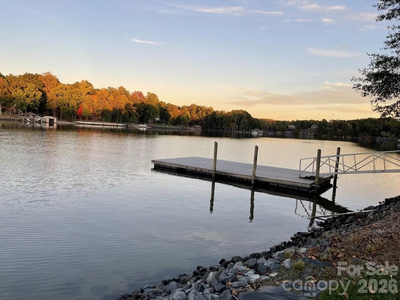 7037 Cambridge Ct, Tega Cay, SC 29708