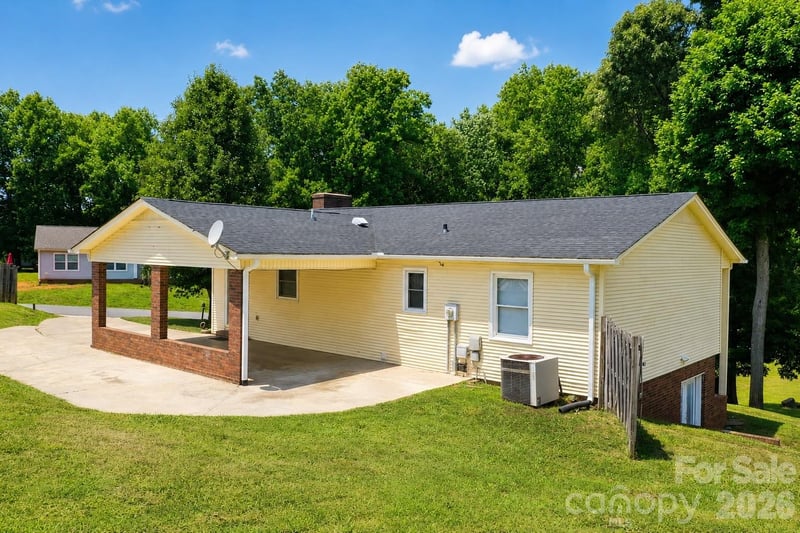 3237 Annex St, Conover, NC 28613