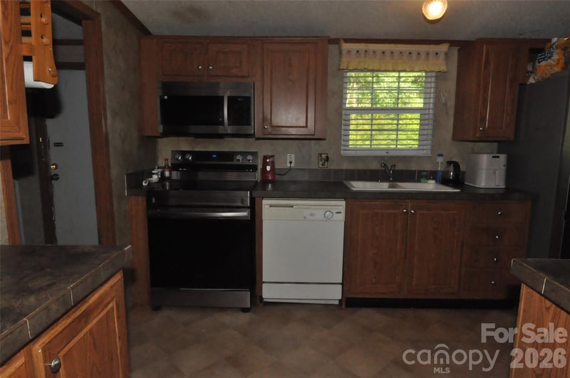 977 Langley Dr, Chester, SC 29706