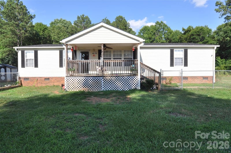 977 Langley Dr, Chester, SC 29706