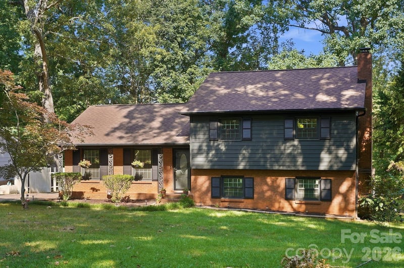 4515 Easthaven Dr, Charlotte, NC 28212