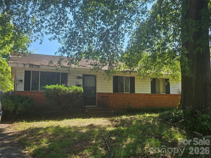 5415 Dennis Ct, Charlotte, NC 28213