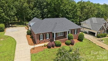 4024 Wild Nursery Ct, Charlotte, NC 28215