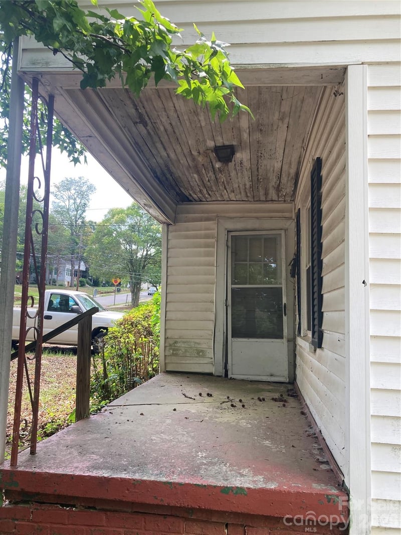 631 Elm St, Salisbury, NC 28144