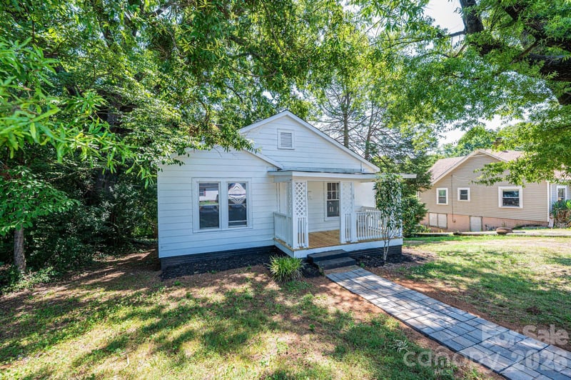 423 Davis Ave, Newton, NC 28658