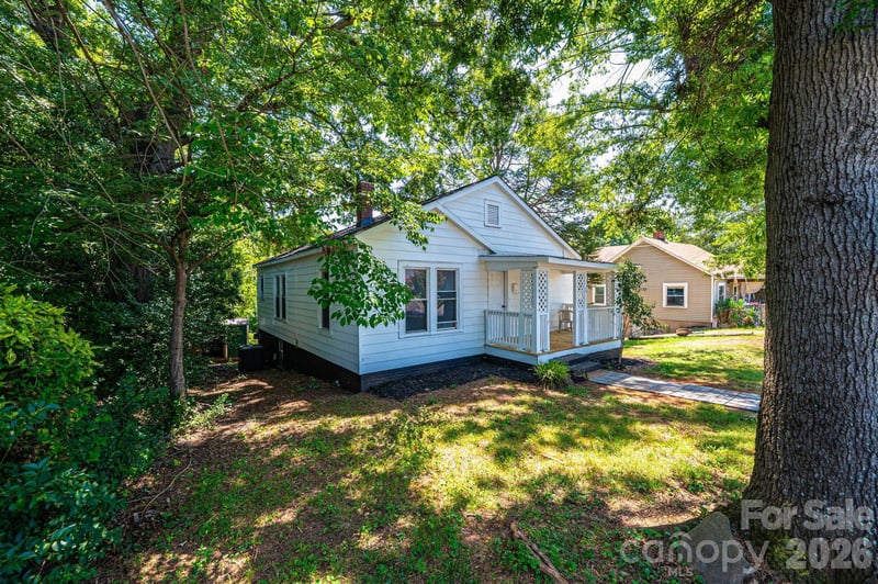 423 Davis Ave, Newton, NC 28658