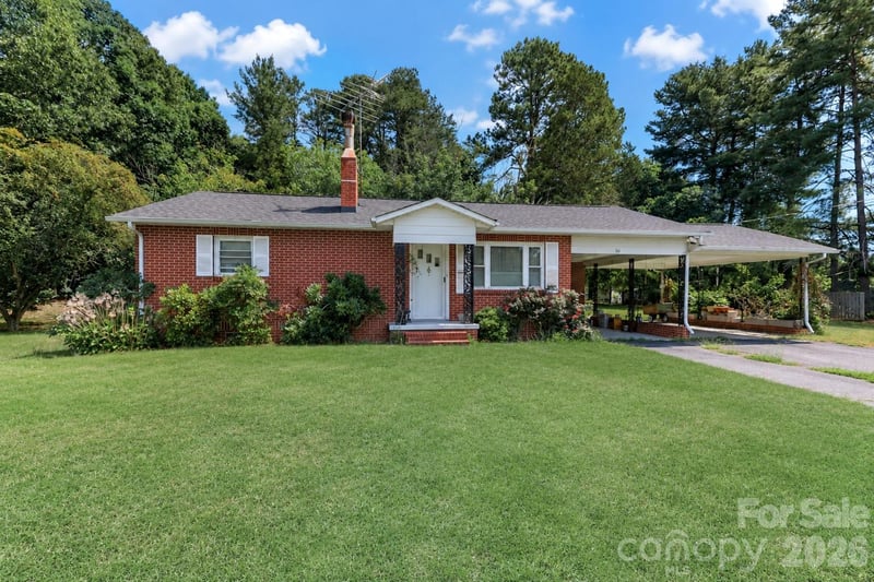 166 Wright Ln, Statesville, NC 28677