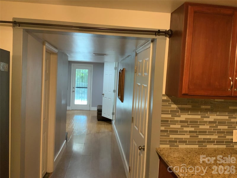 44 Rathfarnham Rd, Asheville, NC 28803