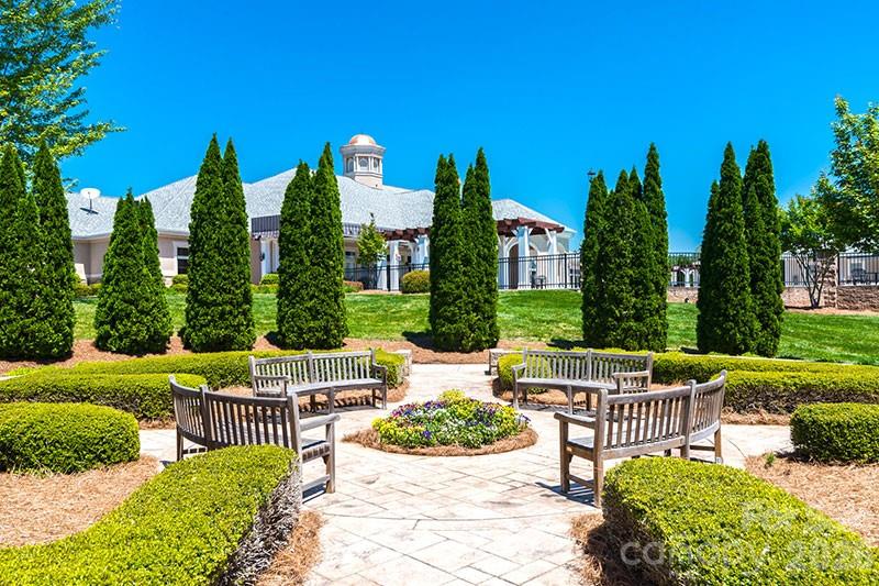 1712 Quartz Rg, Fort Mill, SC 29708