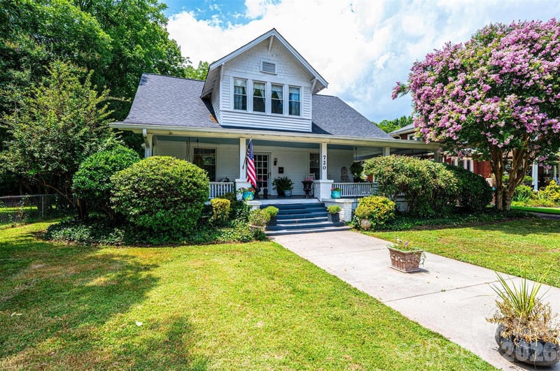 720 Main Ave, Newton, NC 28658