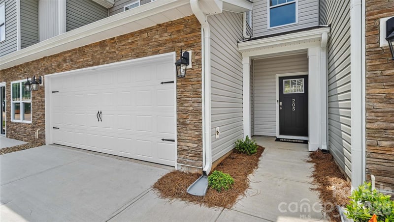 127 Sugg Trl, Weaverville, NC 28787