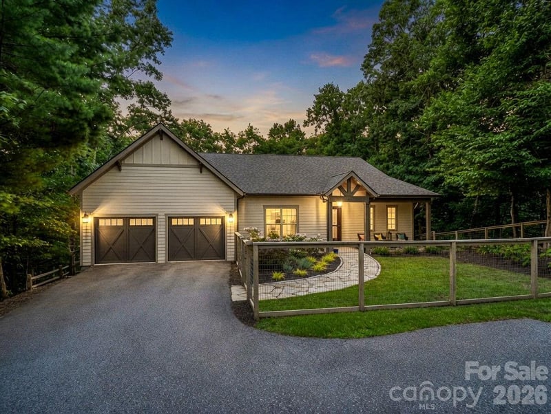 122 Cisco Rd, Asheville, NC 28805