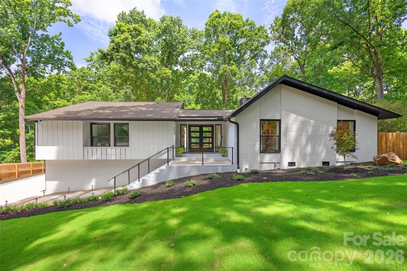 2600 Vardall Ct, Charlotte, NC 28226