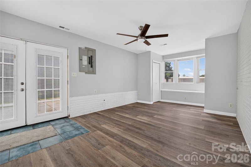 1717 Emmanuel Church Rd, Conover, NC 28613