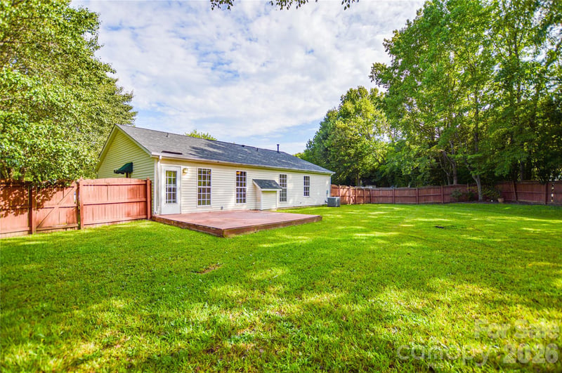3300 Braefield Dr, Indian Trail, NC 28079