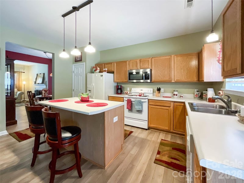 Christine Ln, Waxhaw, NC 28173