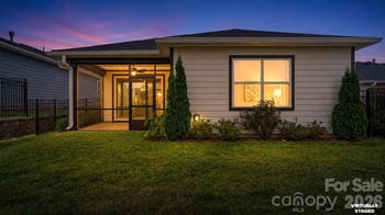 5129 Looking Glass Trl, Denver, NC 28037