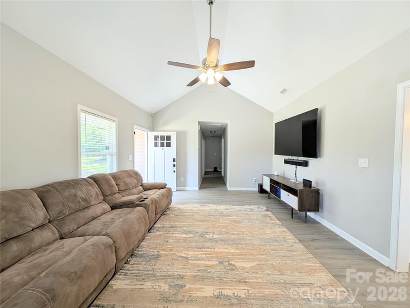 711 Guinn St, Clover, SC 29710
