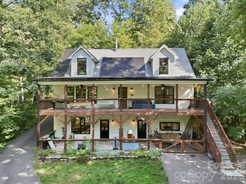 2 Coneflower Ct, Black Mountain, NC 28711