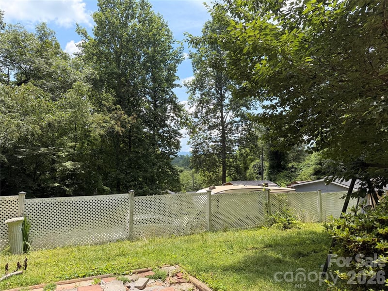 85 Corona Heights Ln, Brevard, NC 28712