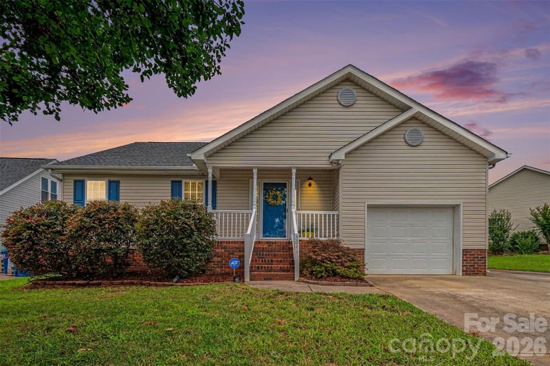 5044 Daffodil Ln, Concord, NC 28025