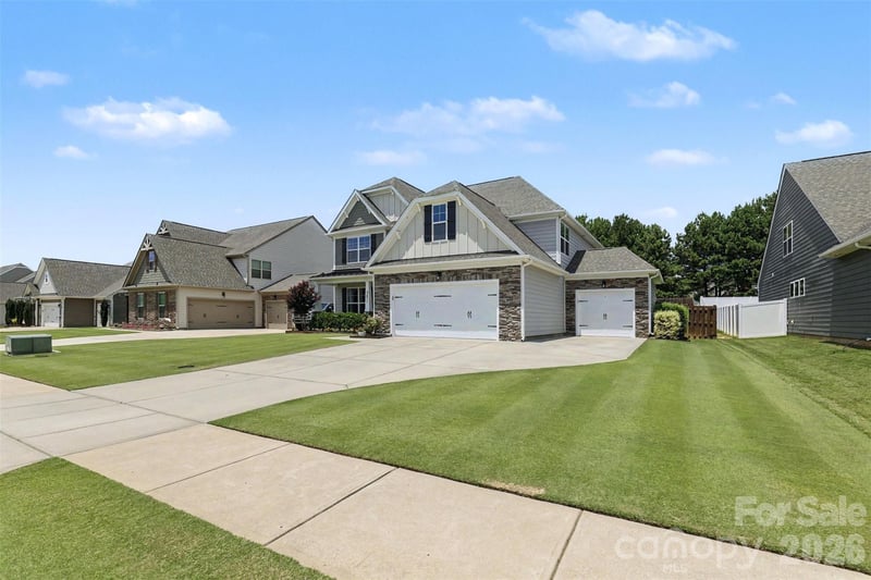 3471 Delaware Dr, Denver, NC 28037