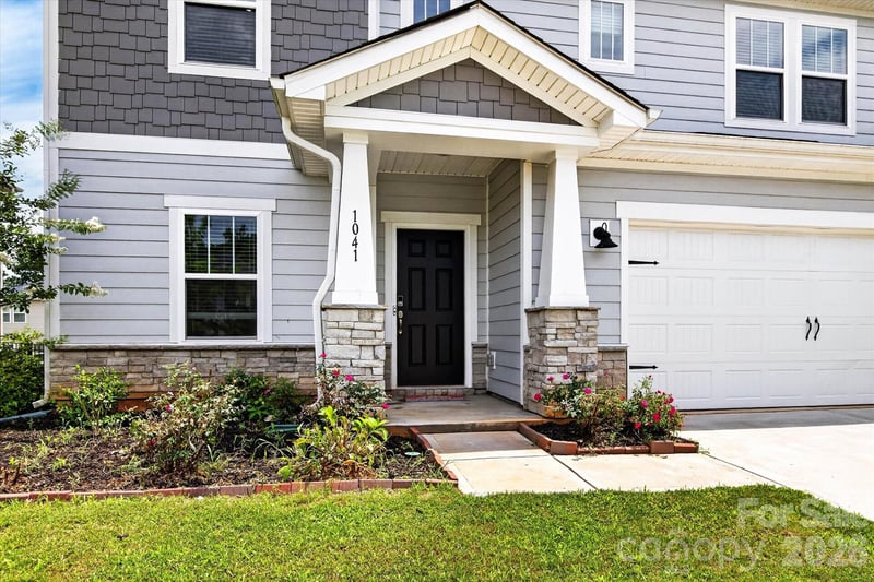 1041 Red Apple St, Monroe, NC 28110