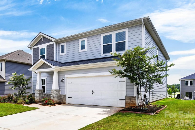 1041 Red Apple St, Monroe, NC 28110