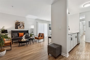 1638 Arlyn Cir #G, Charlotte, NC 28213