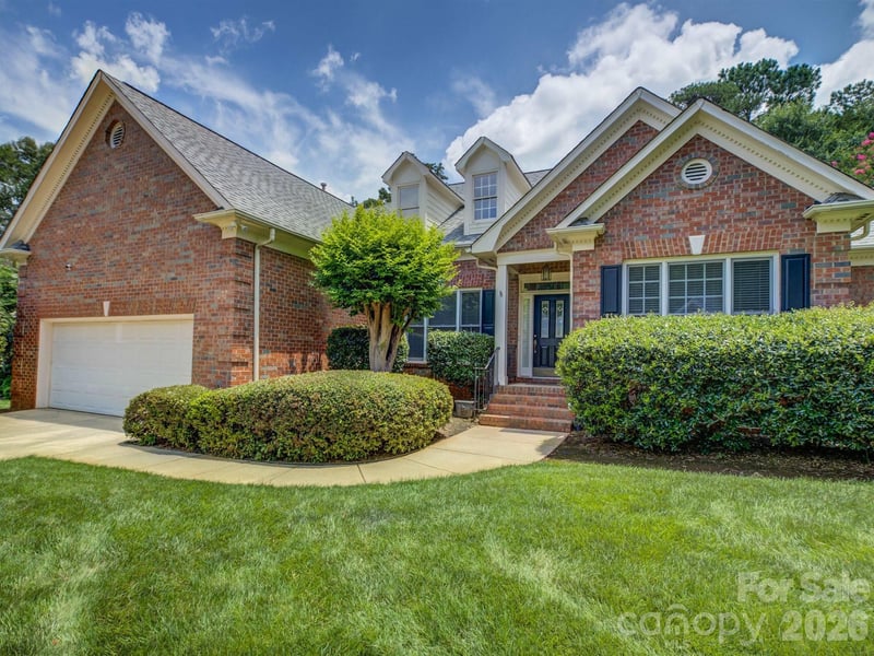 10119 Victoria Mill Ct, Charlotte, NC 28277