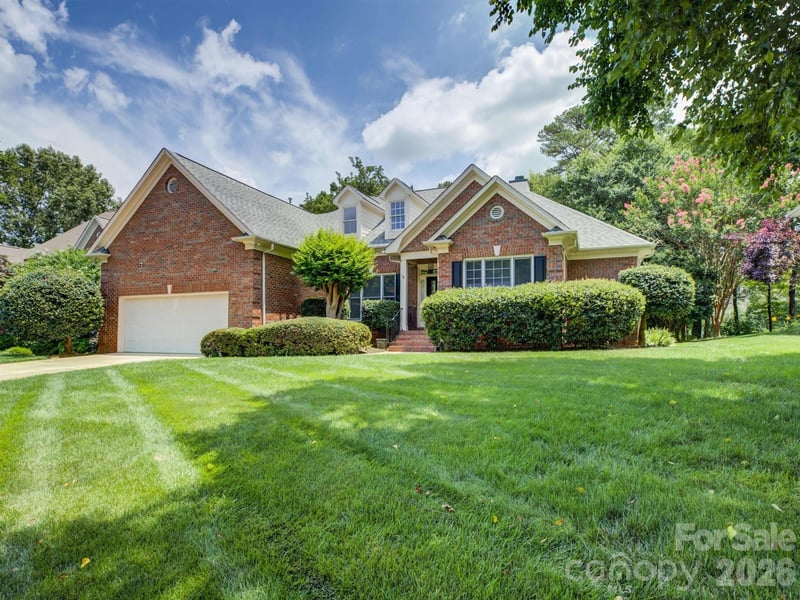 10119 Victoria Mill Ct, Charlotte, NC 28277
