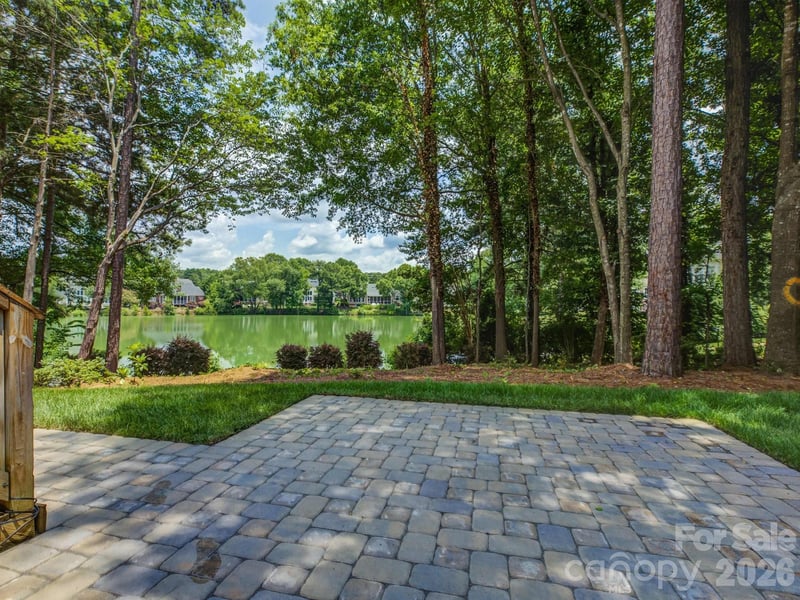 10119 Victoria Mill Ct, Charlotte, NC 28277