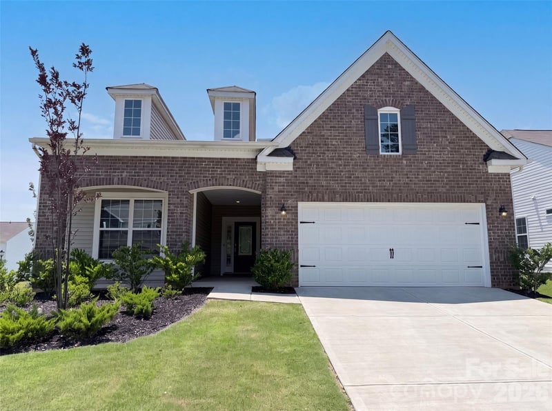 190 Abersham Dr, Mooresville, NC 28115