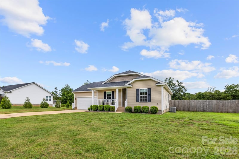 213 Planters Row Rd, Iron Station, NC 28080