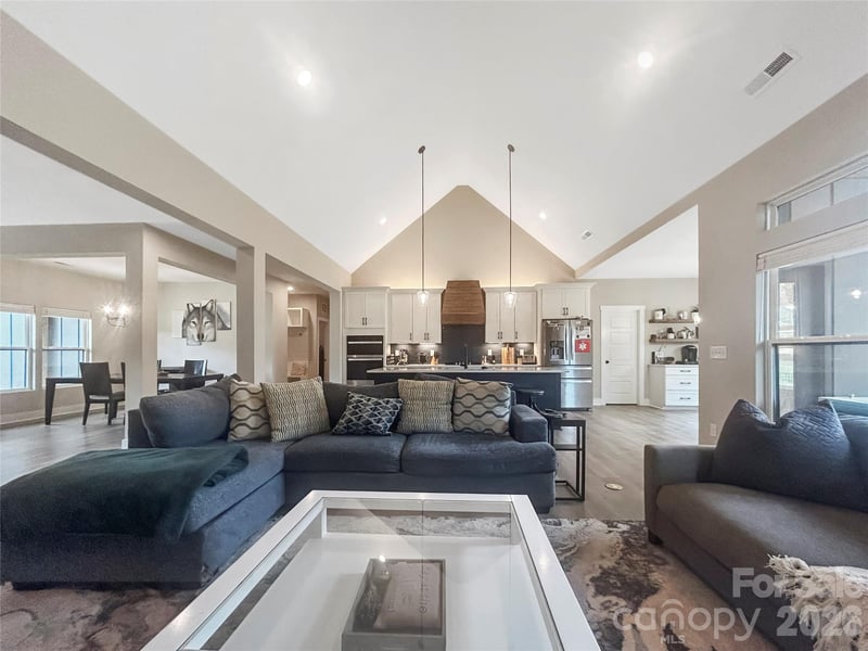 501 Edmunds Ln, Clover, SC 29710