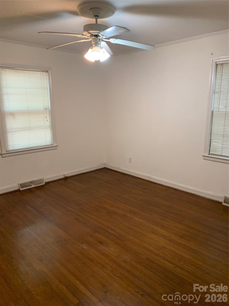 2336 Markham Ct, Charlotte, NC 28205