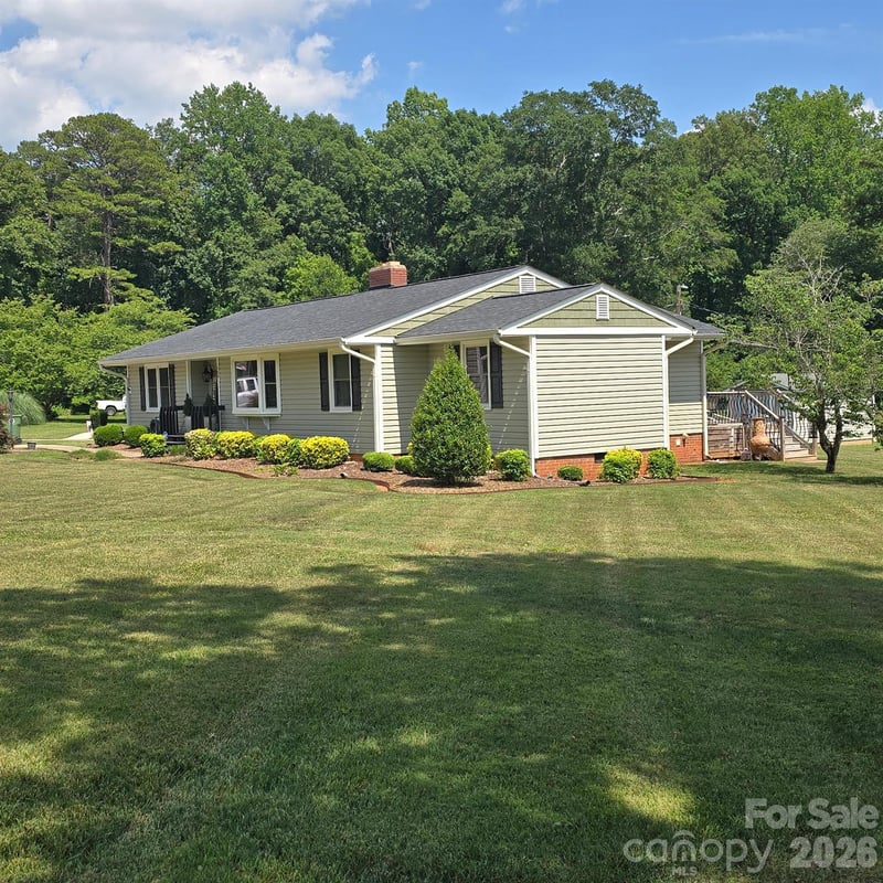 104 Highland St, Belmont, NC 28012