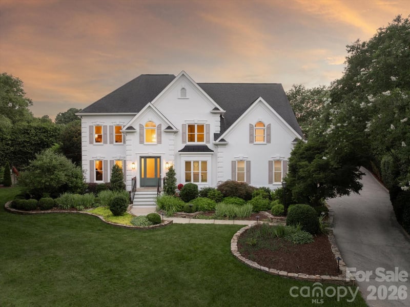 11423 Colonial Country Ln, Charlotte, NC 28277