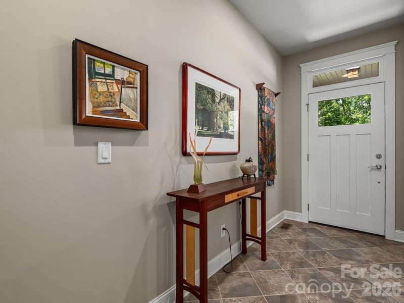 2 Green Drake Ct, Candler, NC 28715