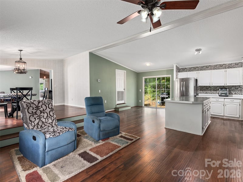 36 Jason Case Dr, Candler, NC 28715