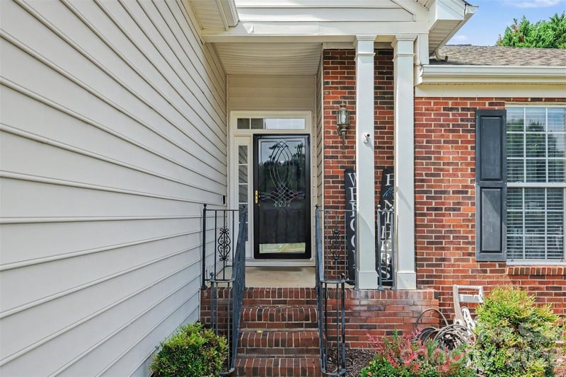4017 Guilford Ct, Concord, NC 28027
